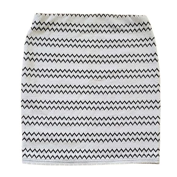 RD Style Stretchy Mini Chevron Print Pencil Skirt LARGE - Picture 3 of 10